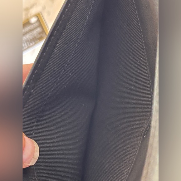 EUC Gorgeous Chanel matelasse bifold long wallet - Picture 9 of 13